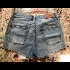 NWT Sincerely Jules jean shorts. size small, but fits like an extra small.